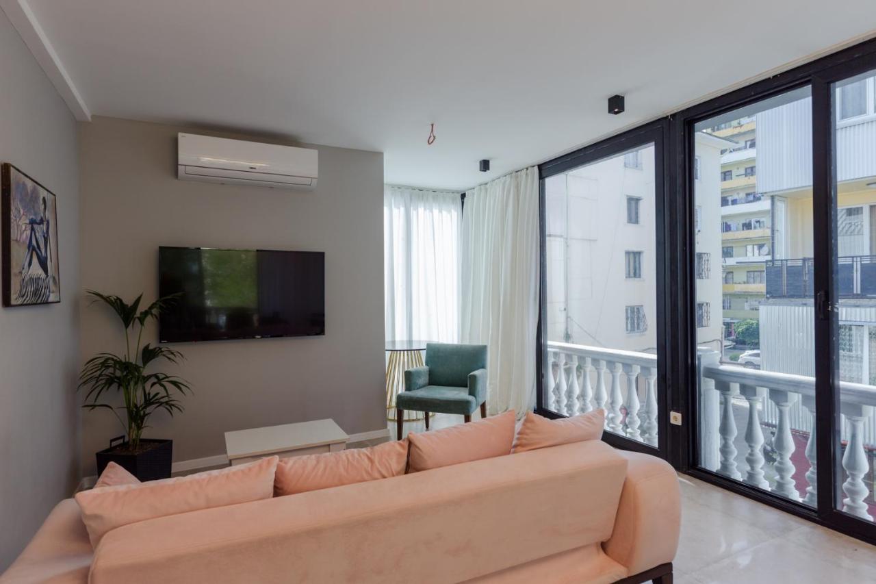 Hotel Lifetime Batumi Exterior foto